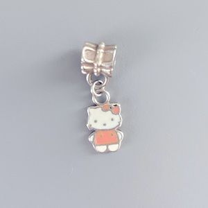 Hello Kitty dangle charm. Fits Pandora bracelet.